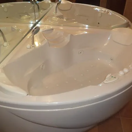Quo Vadis 3* Rome