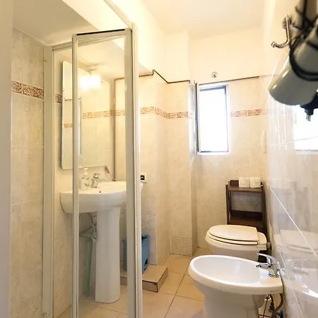 Quo Vadis بيت ضيافة روما
